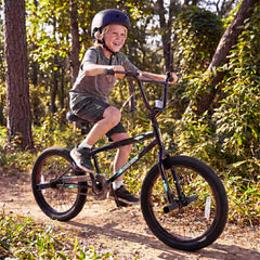 20 Inch Trick Bicycle with 270 Degree Handlebar and 4 Pegs, Black