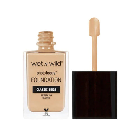 Wet n Wild Photo Focus Foundation-1 fl. oz., Classic Beige (Packaging may vary), 29.6 ml (Pack of 1)