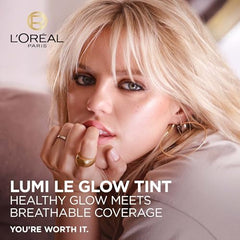 L'Oréal Paris Lumi Le Glow Tint, Glowy Skin Tint Foundation, Lightweight Buildable Coverage, Water-Based Formula, Light Warm 130, 25 ml