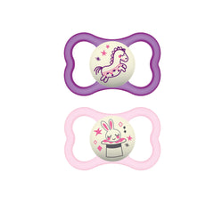 MAM Air Pacifier For Babies 6-16 Months, Extra Air Flow for Sensitive Skin, Glows In The Dark, Developed With Medical Experts, BPA-Free Skin Soft Silicone, 2 Pack, With Sterilizer Case, Made in Europe