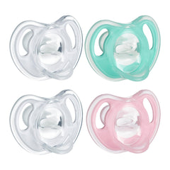 Tommee Tippee Ultra-Light Silicone Pacifier, Symmetrical One-Piece Design, BPA-Free Silicone Binkies, 0-6 months, Pack of 4 Pacifiers
