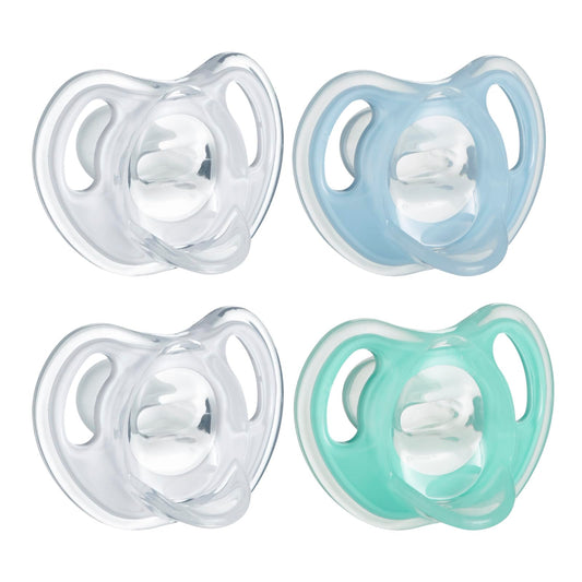 Tommee Tippee Ultra-Light Silicone Pacifier, Symmetrical One-Piece Design, BPA-Free Silicone Binkies, 0-6 months, Pack of 4 Pacifiers