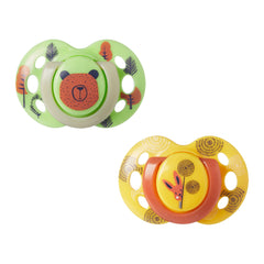 Tommee Tippee Fun Style Pacifiers, Symmetrical Design, BPA-Free Silicone Nipple, Includes Steriliser Box, 6-18 months, Pack of 2 Pacifiers