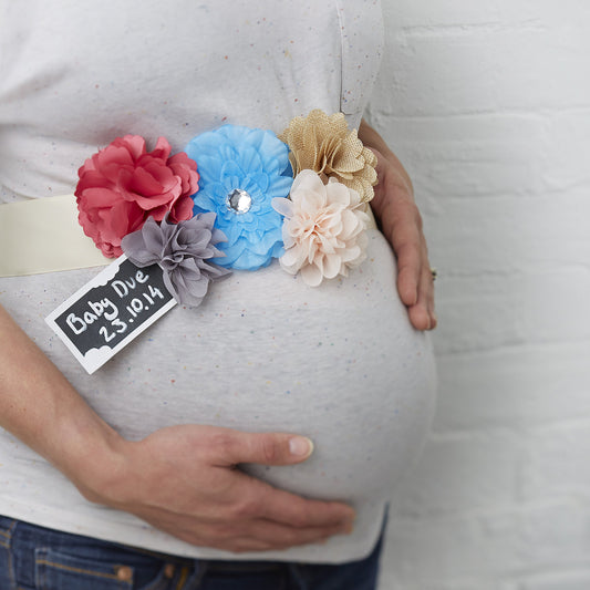 Ginger Ray Little One Mum to Be Baby Shower Sash, 1, Mixed