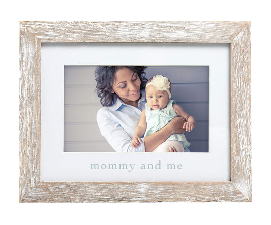 Pearhead Mommy and Me Rustic Keepsake Picture Frame, New Mom and Expecting Mom Accessory, Gender-Neutral Nursery Décor, Distressed Photo Frame, 1 Count (Pack of 1)