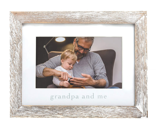 Pearhead Grandpa & Me Keepsake Rustic Picture Frame, New Grandpa Gifts from Baby, Distressed Wood, 4" x 6"