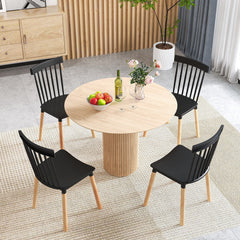 Set of 4 Windsor Dining Chairs with Spindle Backs and Beech Legs, Black