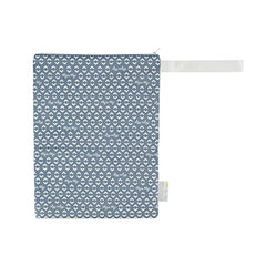 Itzy Ritzy Sealed Wet Bag with Adjustable Handle - Washable & Reusable Water Resistant Lining Ideal for Swimwear, Diapers, Gym Clothes Toiletries; Measures 11''x14'', Geo Arrows, WBMH8048