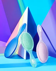 Wet Brush Original Detangling Brush - Natural Marble Jade - All Hair Types - Ultra-Soft IntelliFlex Detangler Bristles Glide Through Tangles with Ease - Pain-Free Comb for Men & Women