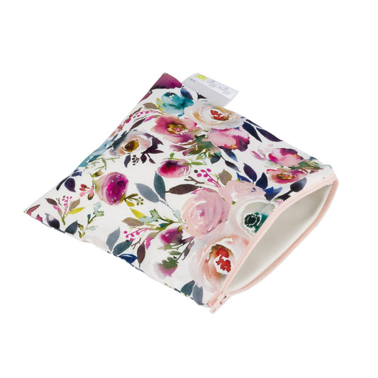 Itzy Ritzy Reusable Snack Bag – 7” x 7” BPA-Free Snack Bag is Food Safe, Washable and Ideal for Storing Snacks, Pacifiers, Electronics and Makeup in a Diaper Bag, Purse or Travel Bag, Blush Floral